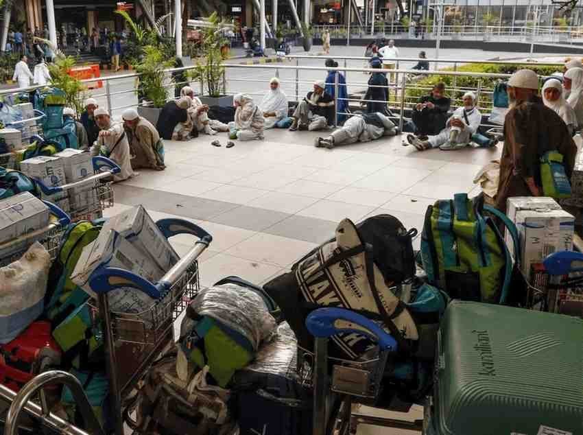 350+ Flights Delay : इंडिगो का संकट जारी आज फिर 350 से ज्यादा फ्लाइट कैंसिल