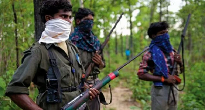 Chhattisgarh News – नक्सली संगठन ने अपने ही कमांडर की हत्या की, सरेंडर की खबर मिलने के बाद दिया अंजाम नक्सली