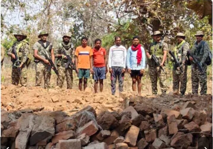 दक्षिण बस्तर में PLGA बटालियन-1 का अंत, बड़े नक्सली कमांडर हेमला विज्जा ने किया आत्मसमर्पण