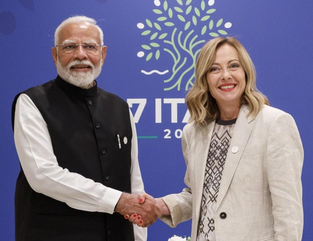 इटली में फिर दिखी “मेलोडी” की दोस्ती, PM मोदी और जॉर्जिया मेलोनी की मुलाकात हुई वायरल